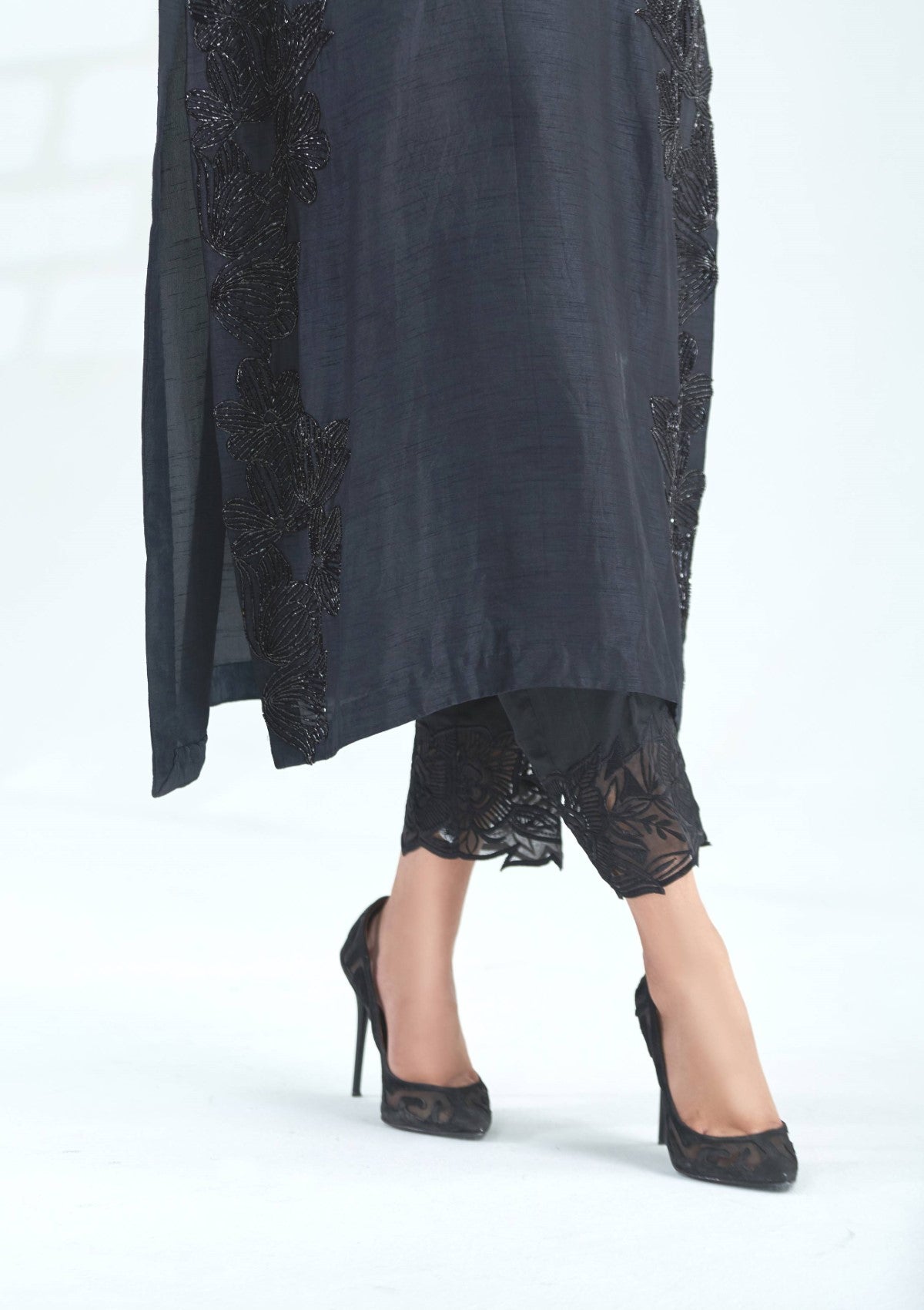 raw silk Swarovski co-ord 2 pc