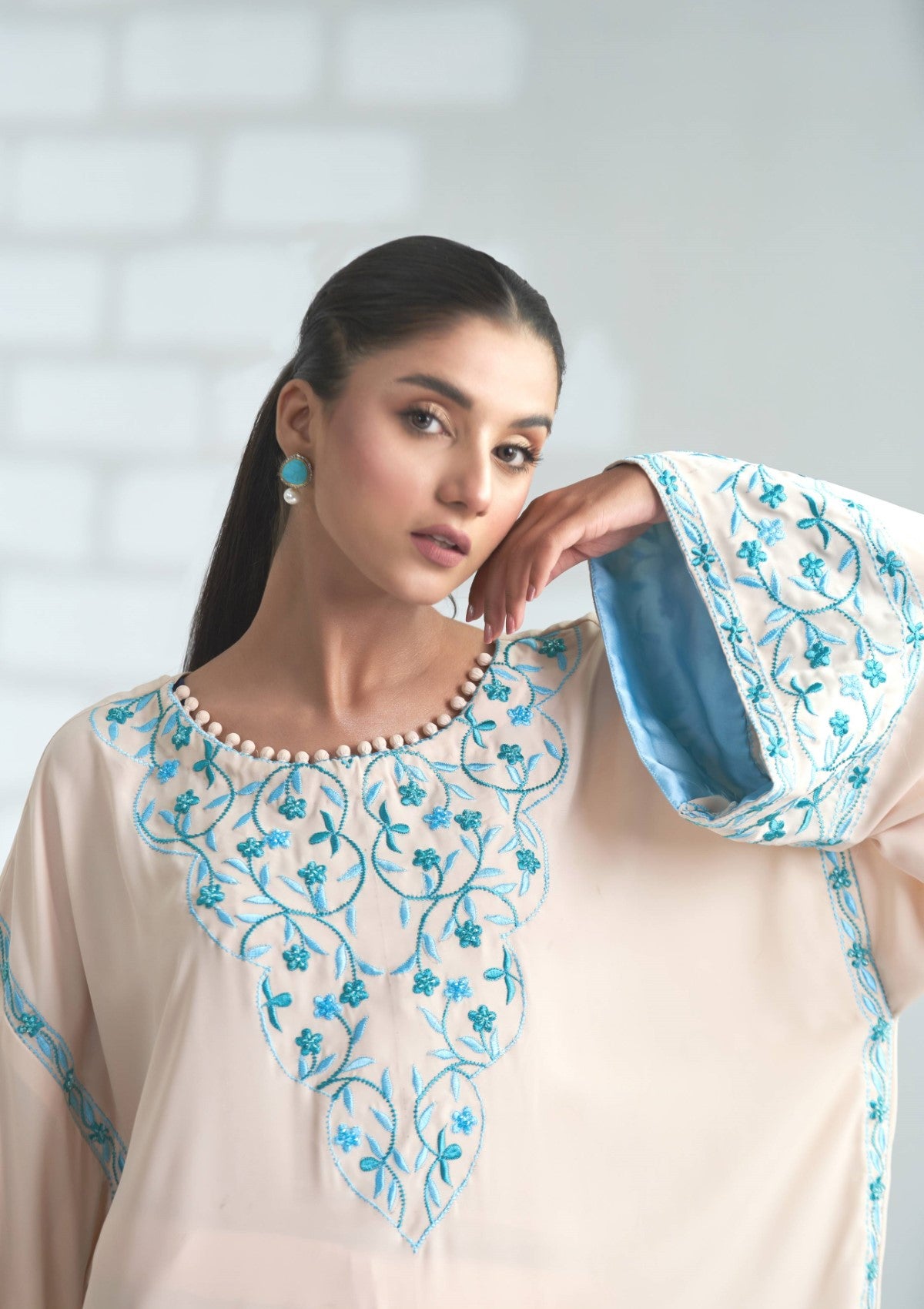 georgette kaftan with embroidery 2 pc