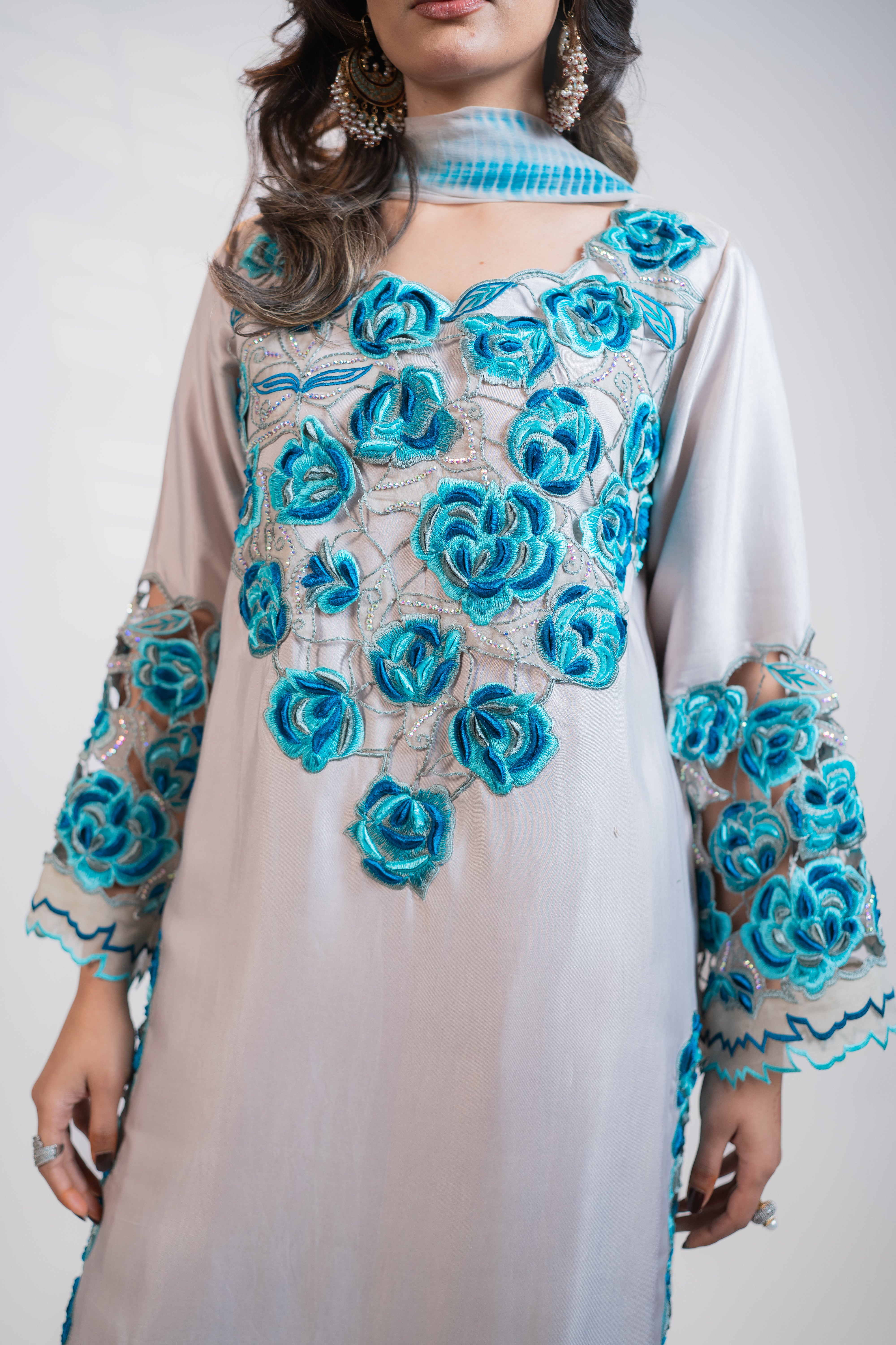 Light Grey 3PC Dress with Peacock-Toned Embroidery & Stone Embellishments