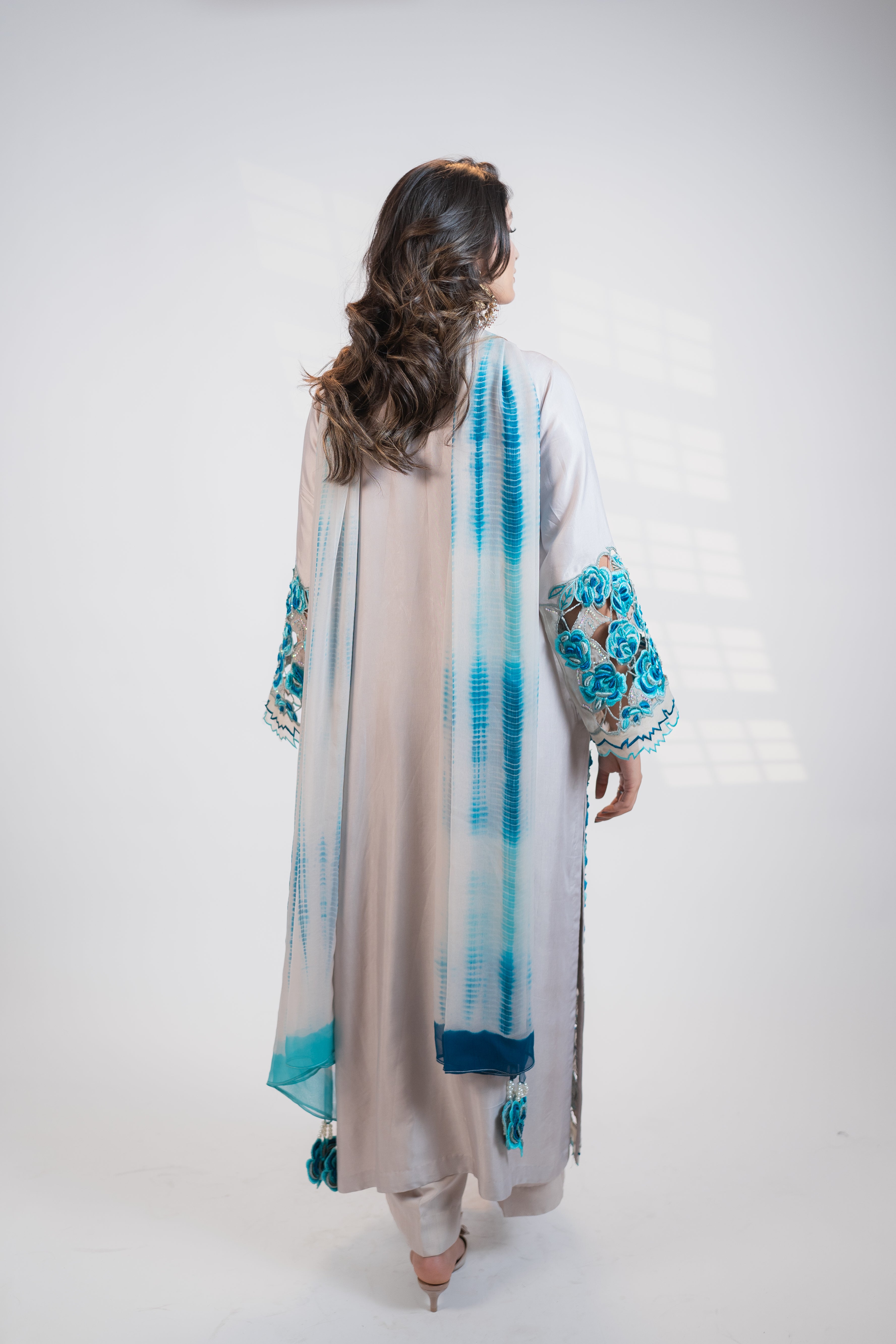 Light Grey 3PC Dress with Peacock-Toned Embroidery & Stone Embellishments